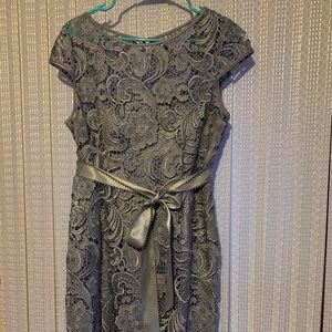 Just below the knee, cap-sleeve, lace, grey/silver dress with removable belt